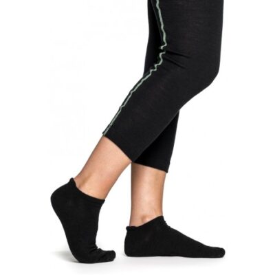 Woolpower Shoe Liner_8401_model