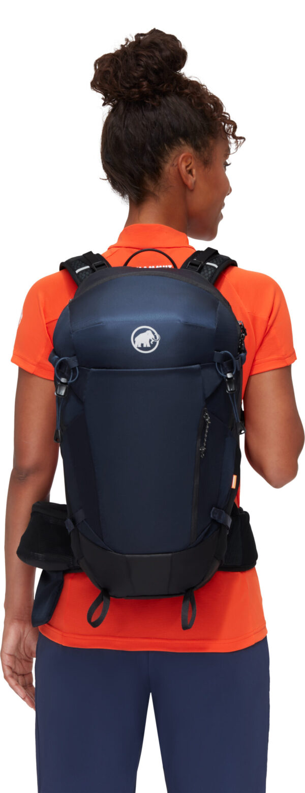 Mammut Lithium 25 Women_model